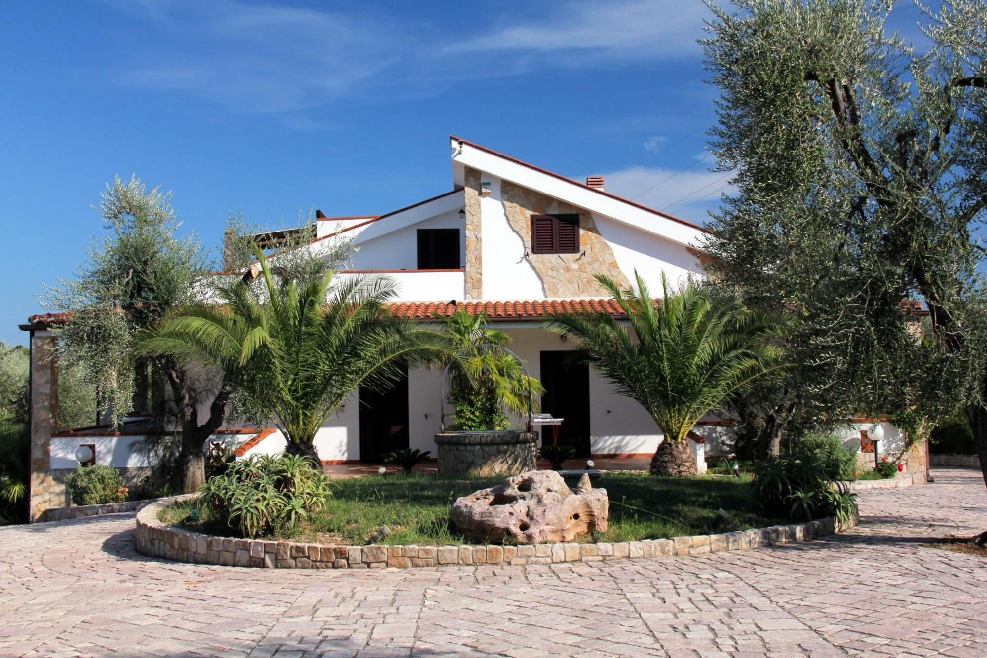 Residence Villantica Vieste Exterior photo